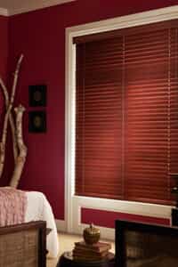 ozark-wood-blinds-in-bedroom